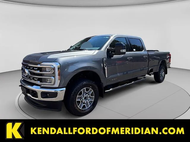 2025 Ford F-350 Lariat 4x4 Crew Cab 176 in SRW's photo