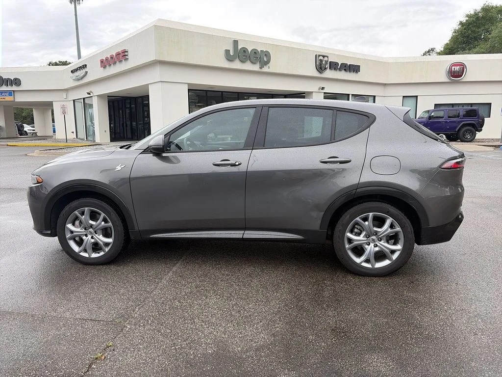 Used 2024 Gray Dodge R/T Plus image 3