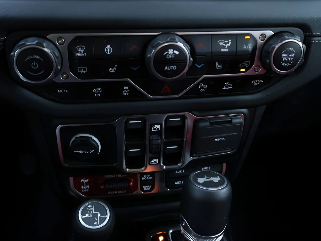Used 2024 Black Clearcoat Jeep Rubicon 392 image 27