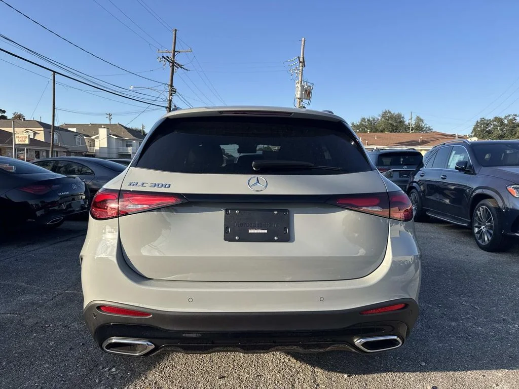 Certified Used 2026 Gray Mercedes-Benz GLC 300 image 5