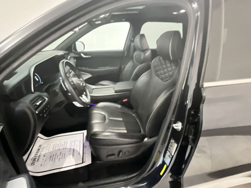 Used 2020 White Hyundai Limited image 15