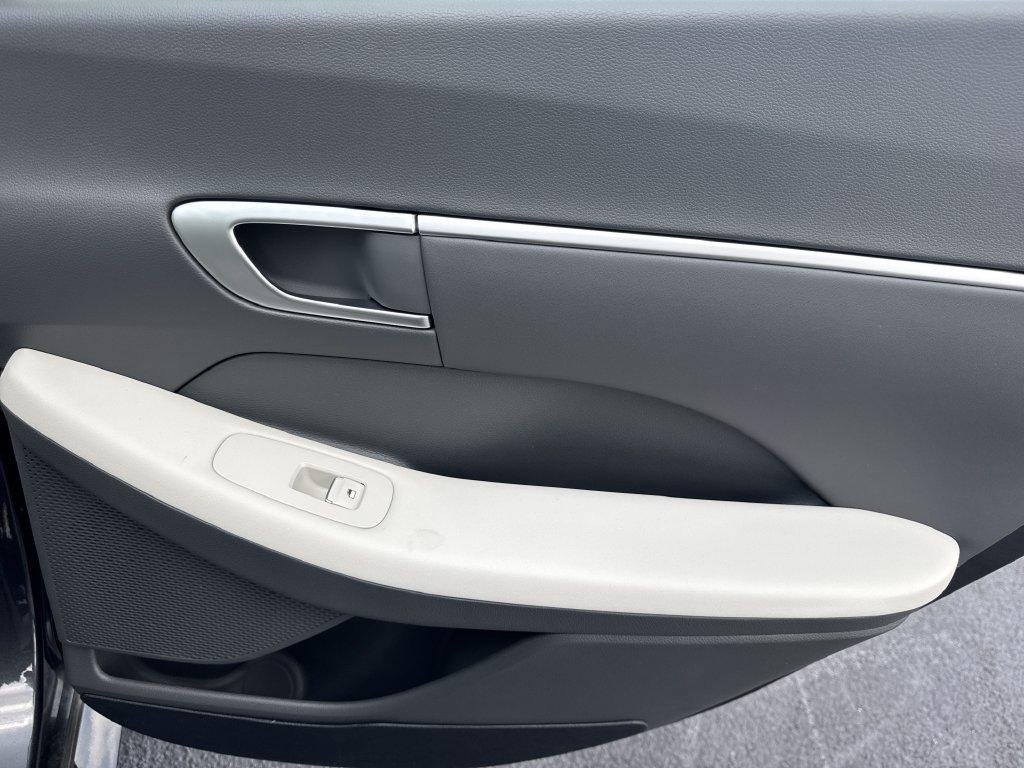New 2026 Gray Hyundai SEL Sport image 16