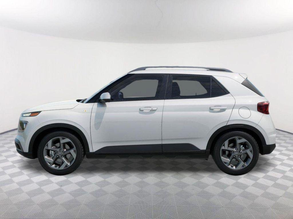 New 2026 White Hyundai SEL image 3