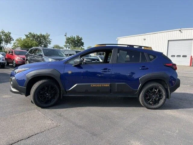 Used 2024 Sapphire Blue Pearl Subaru Wilderness image 7
