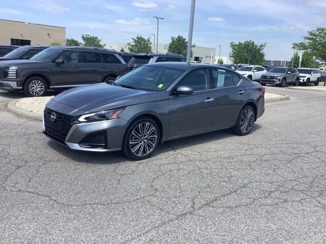 2023 Nissan Altima 2.5 SL AWD's photo