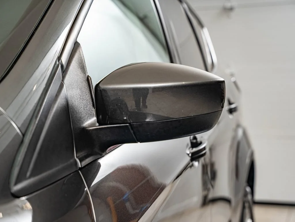 Used 2017 Magnetic Metallic Ford SE image 9
