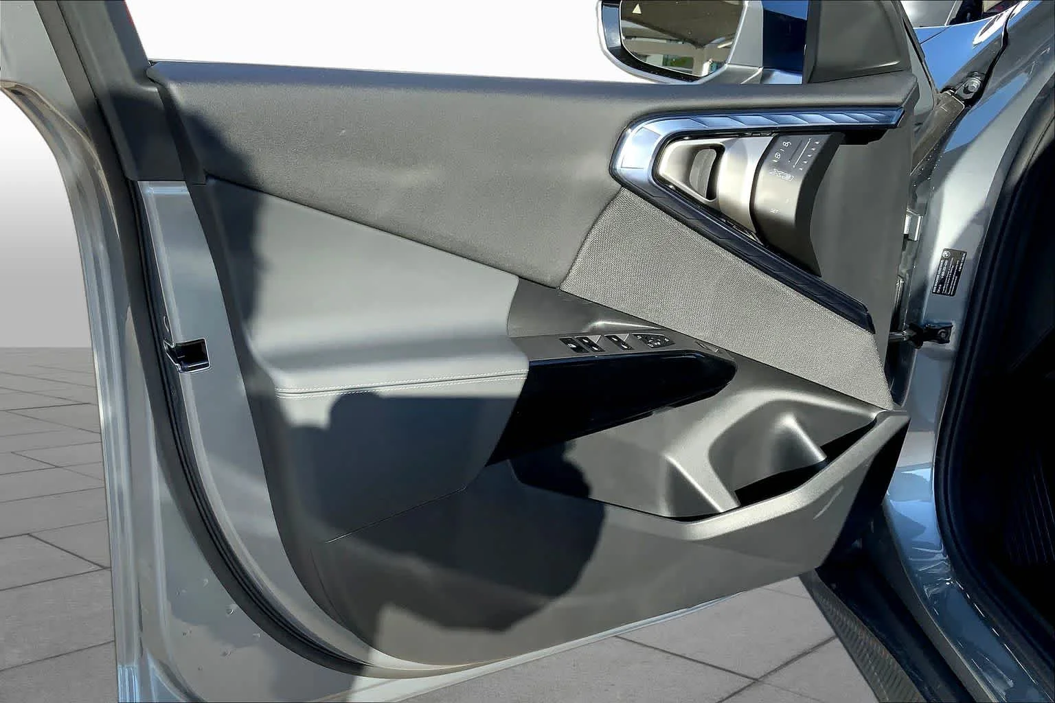 New 2026 Skyscraper Grey Metallic BMW 30 xDrive image 10