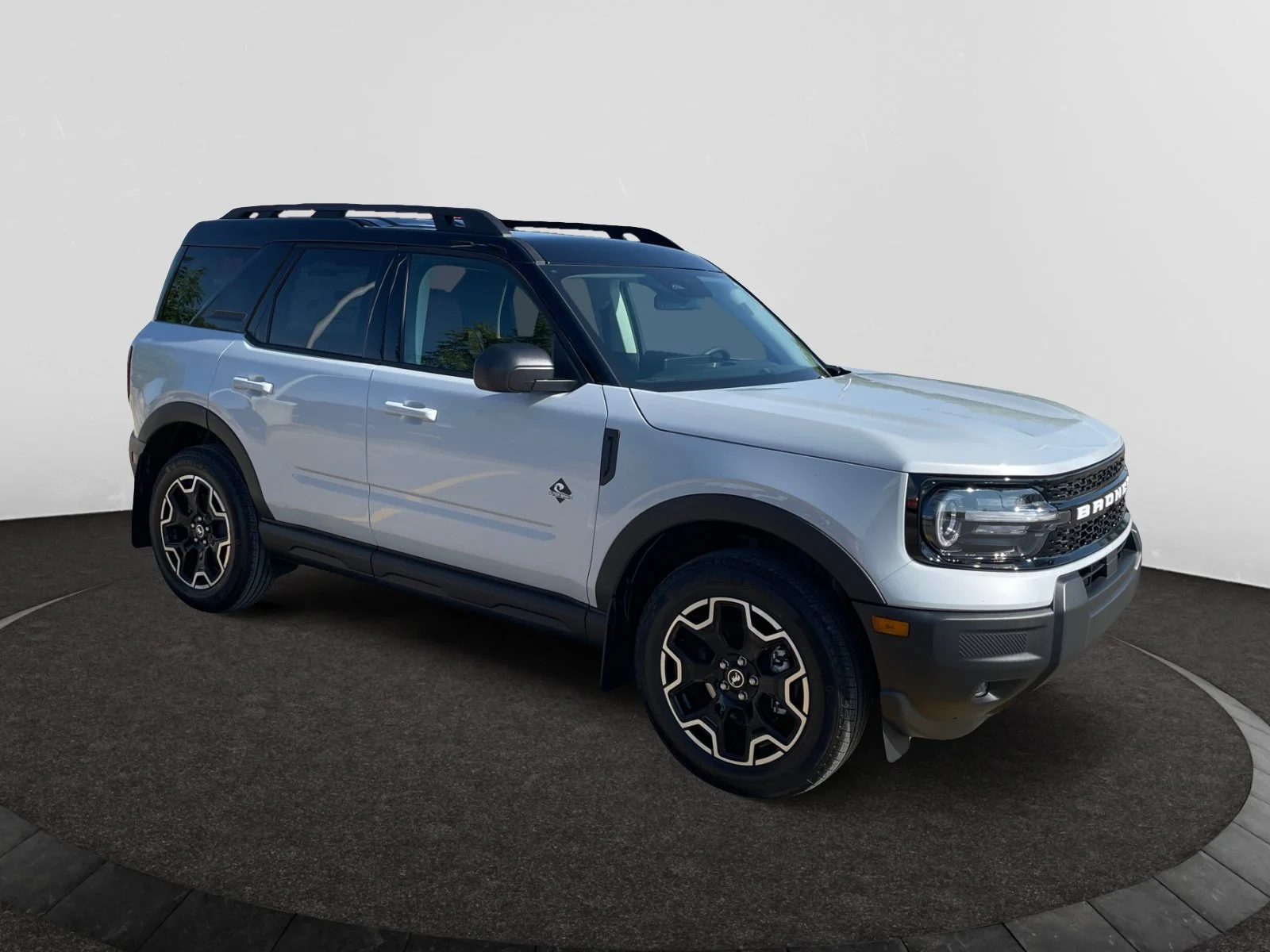New 2026 Space White Metallic Ford Outer Banks image 7