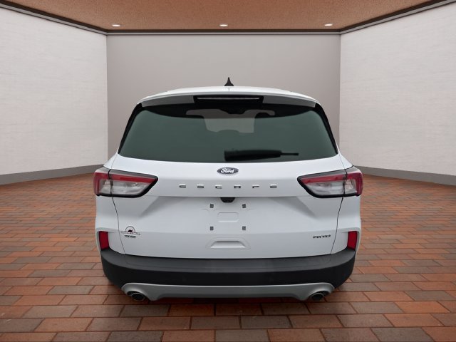 Used 2021 White Ford SE image 27