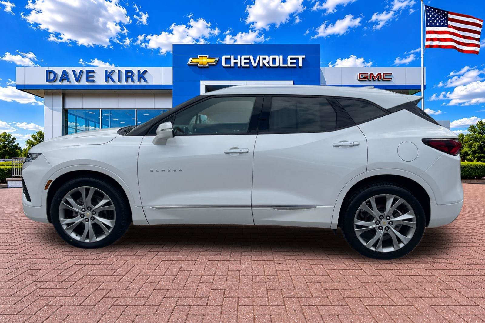 Used 2021 IRIDESCENT PEARL TRICOAT Chevrolet Premier image 6