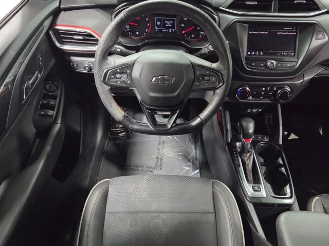 Used 2022 Black Chevrolet RS image 7