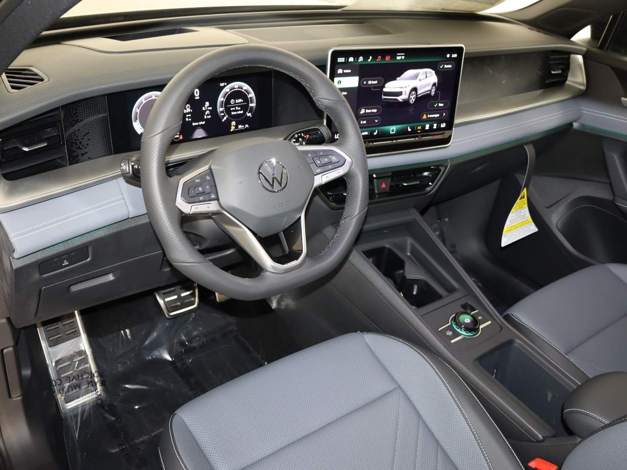 New 2026 Deep Black Pearl Volkswagen SE R-Line Black 4Motion image 8