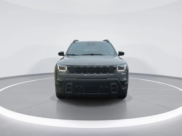 New 2026 Sting-Gray Clear-Coat Exterior Paint Jeep Laredo image 3
