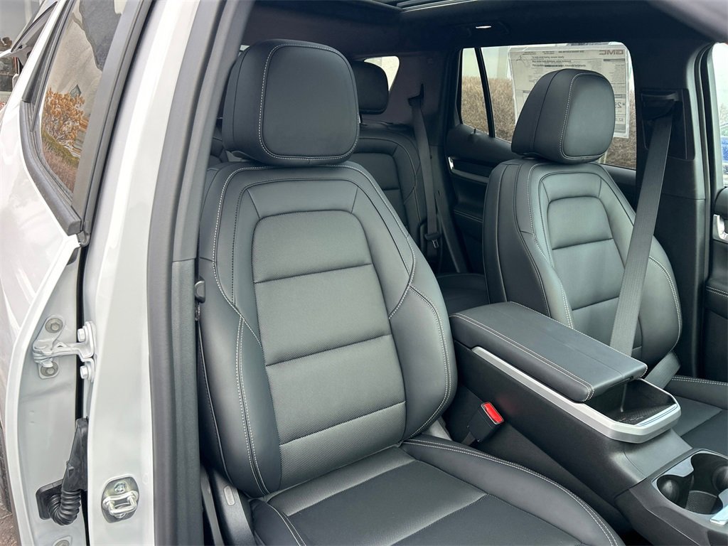 2026 GMC TERRAIN - Image 36