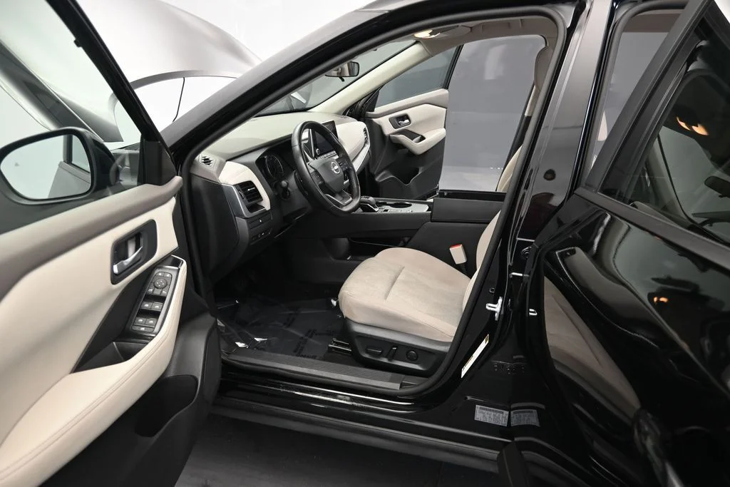 Used 2025 Black Nissan SV image 12