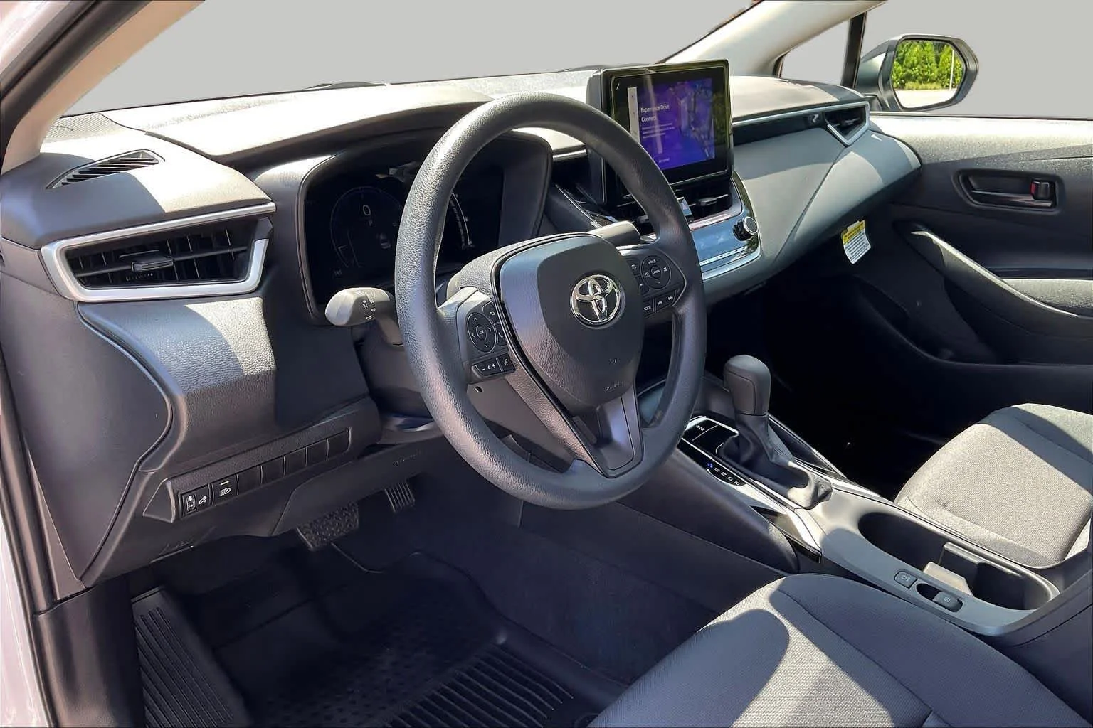 Used 2026 Ice Cap Toyota LE image 17