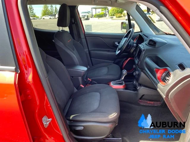 Used 2020 Red Jeep Trailhawk image 14