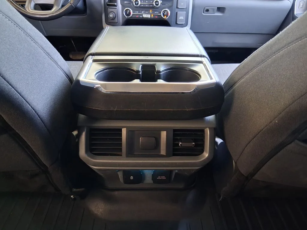 Used 2022 Silver Ford XLT image 21