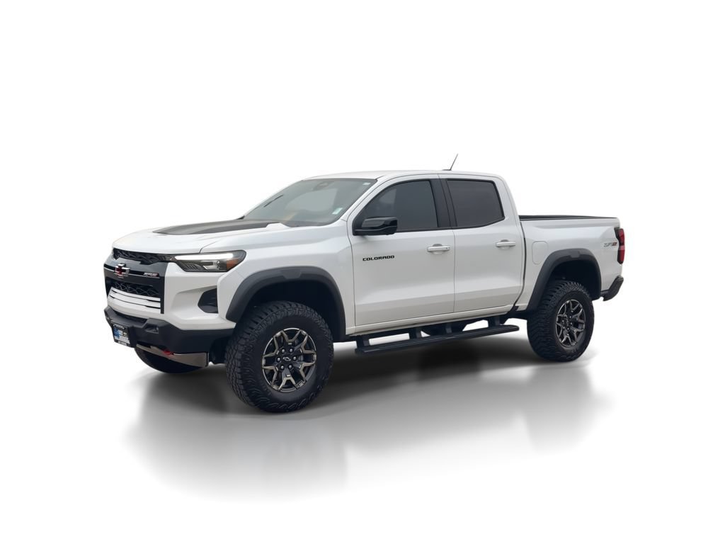 Used 2025 Summit White Chevrolet ZR2 image 4