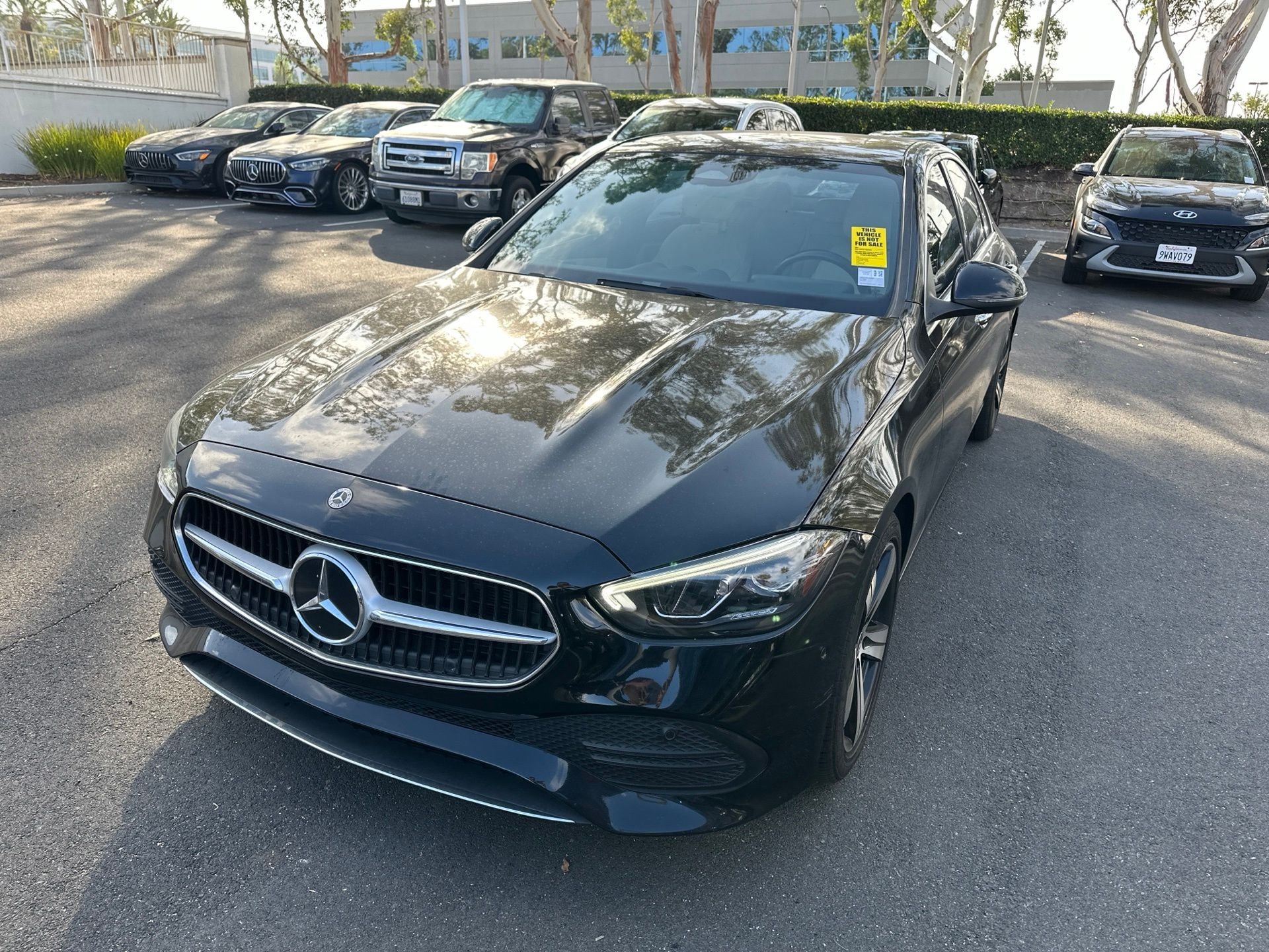 Used 2023  Mercedes-Benz C 300 image 1