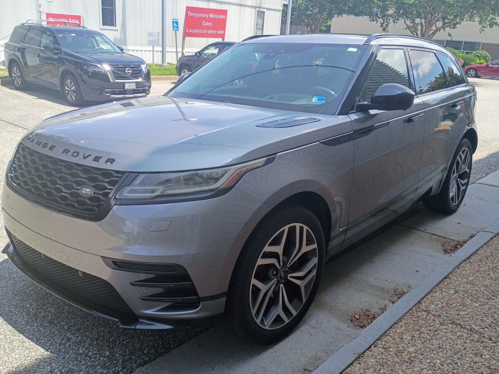 Used 2020 Eiger Grey Metallic Land Rover R-Dynamic S image 2