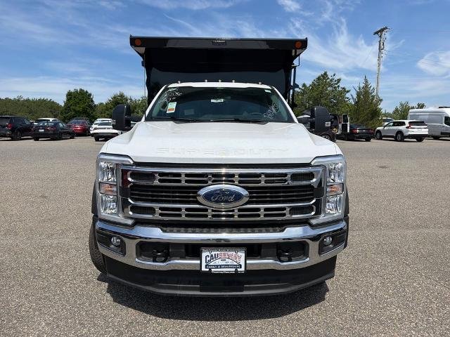 New 2025 Oxford White Ford F-550® XL image 29