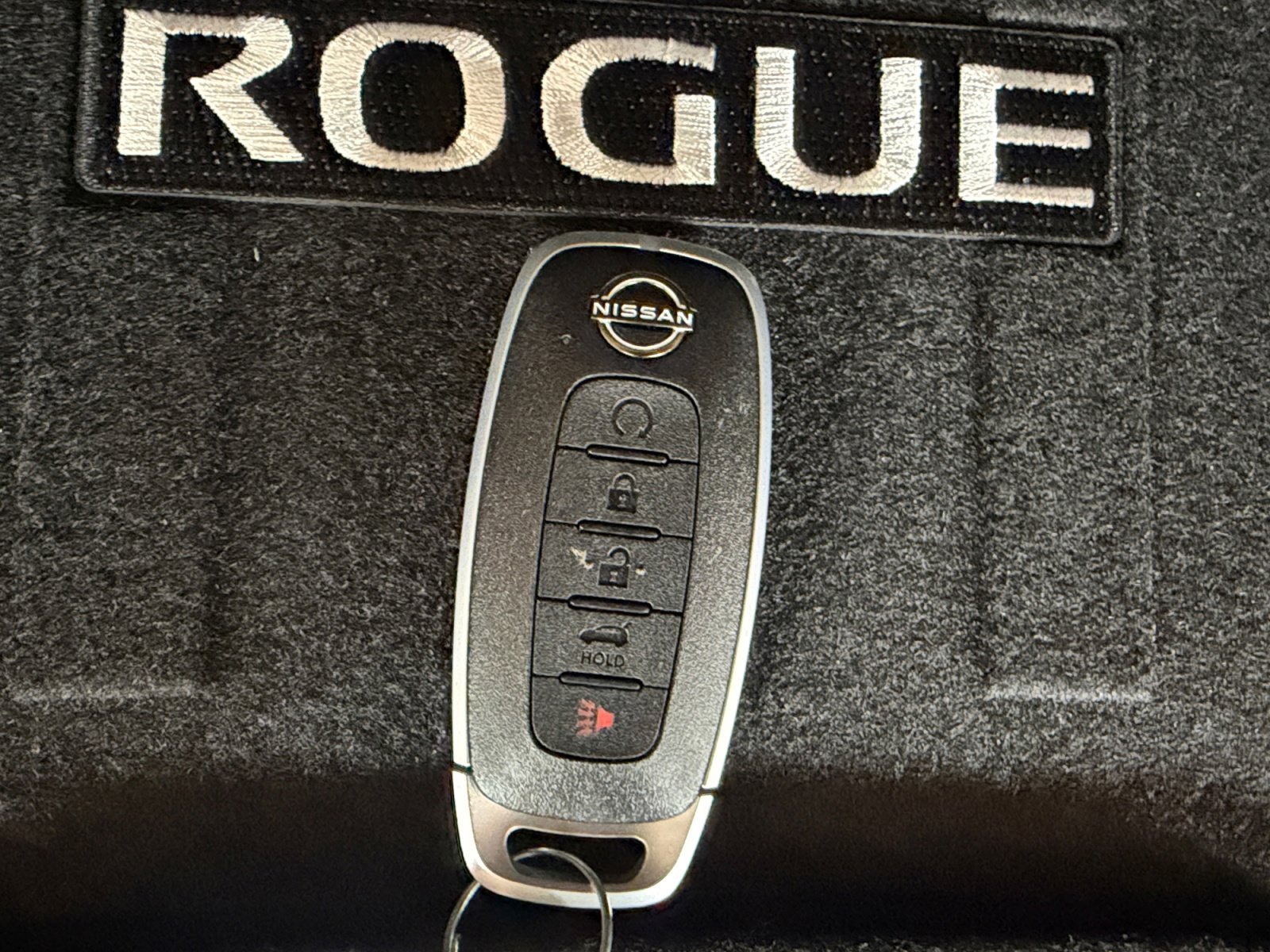 New 2026 Gun Metallic Nissan Platinum image 33