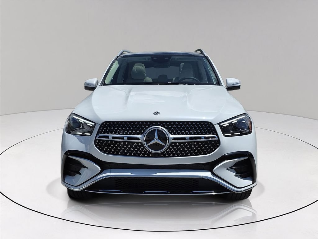 New 2026 MANUFAKTUR Moonlight White Metallic Mercedes-Benz GLE 350 image 2