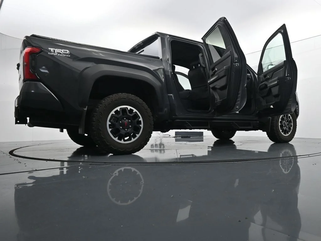 Used 2024  Toyota TRD Off-Road image 28