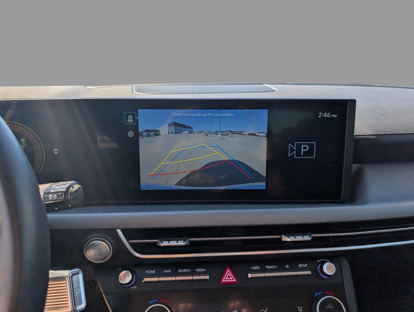 Used 2025 Serenity White Hyundai SEL image 28