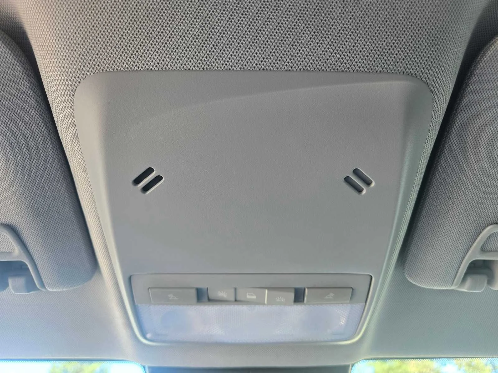 Used 2022 Midnight Blue Metallic Chevrolet LS image 19