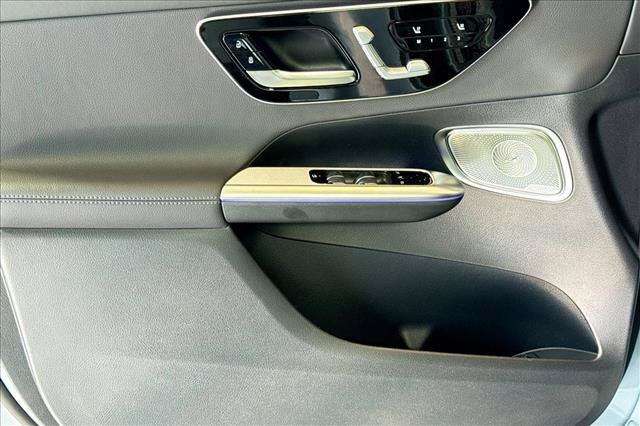 New 2026 Cirrus Silver Metallic Mercedes-Benz GLC 300 image 46
