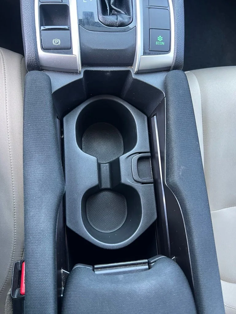 Used 2018 Taffeta White Honda LX image 18