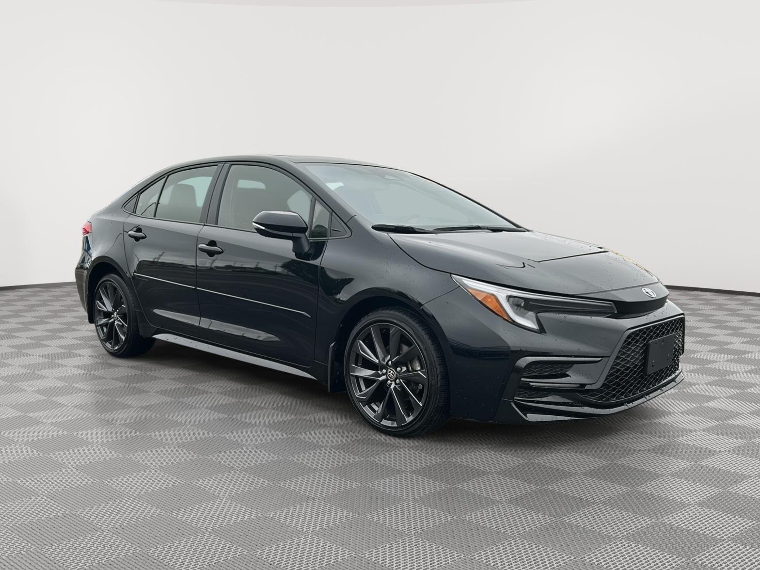 2024 Toyota Corolla SE Hybrid CVT's photo