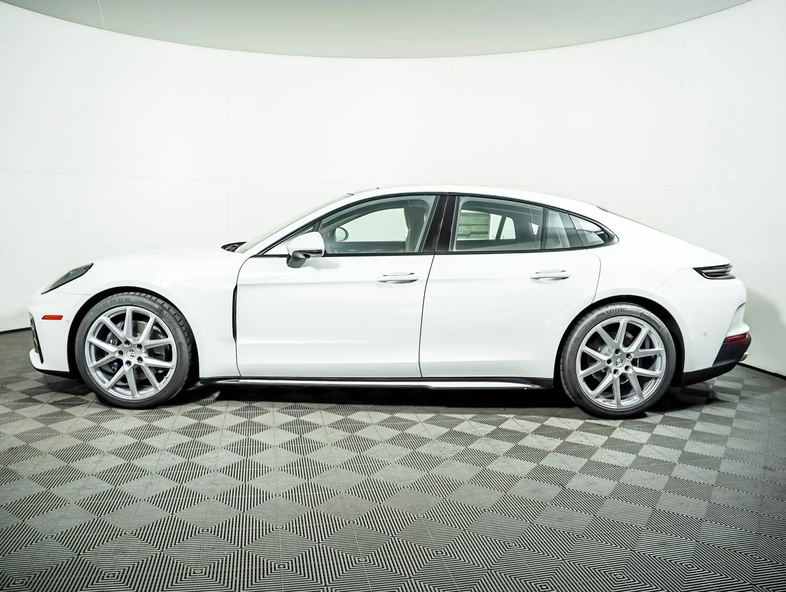 New 2026 White Porsche 4 image 2