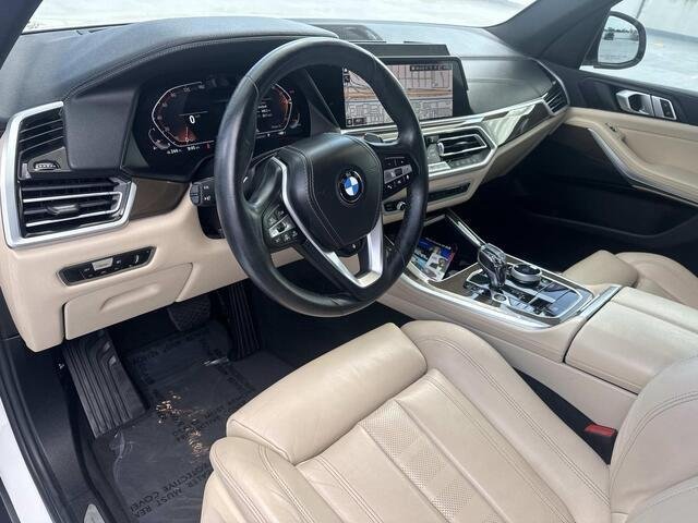 Used 2022 Mineral White Metallic BMW xDrive40i image 7