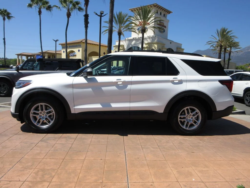 2026 Ford Explorer's photo