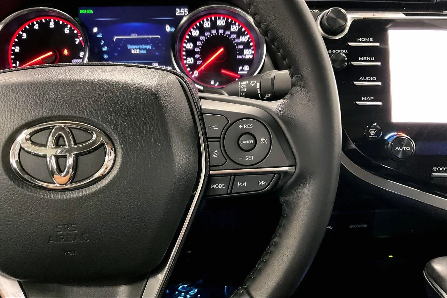 Used 2020 Galactic Aqua Mica Toyota XSE image 24