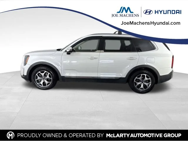 Used 2020 White Kia EX image 9