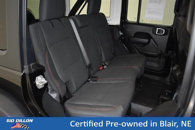 Used 2025 Black Clearcoat Jeep Rubicon image 9