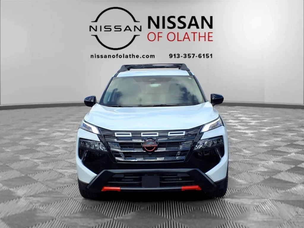 New 2026 Everest White Pearl TriCoat Nissan Rock Creek® image 31