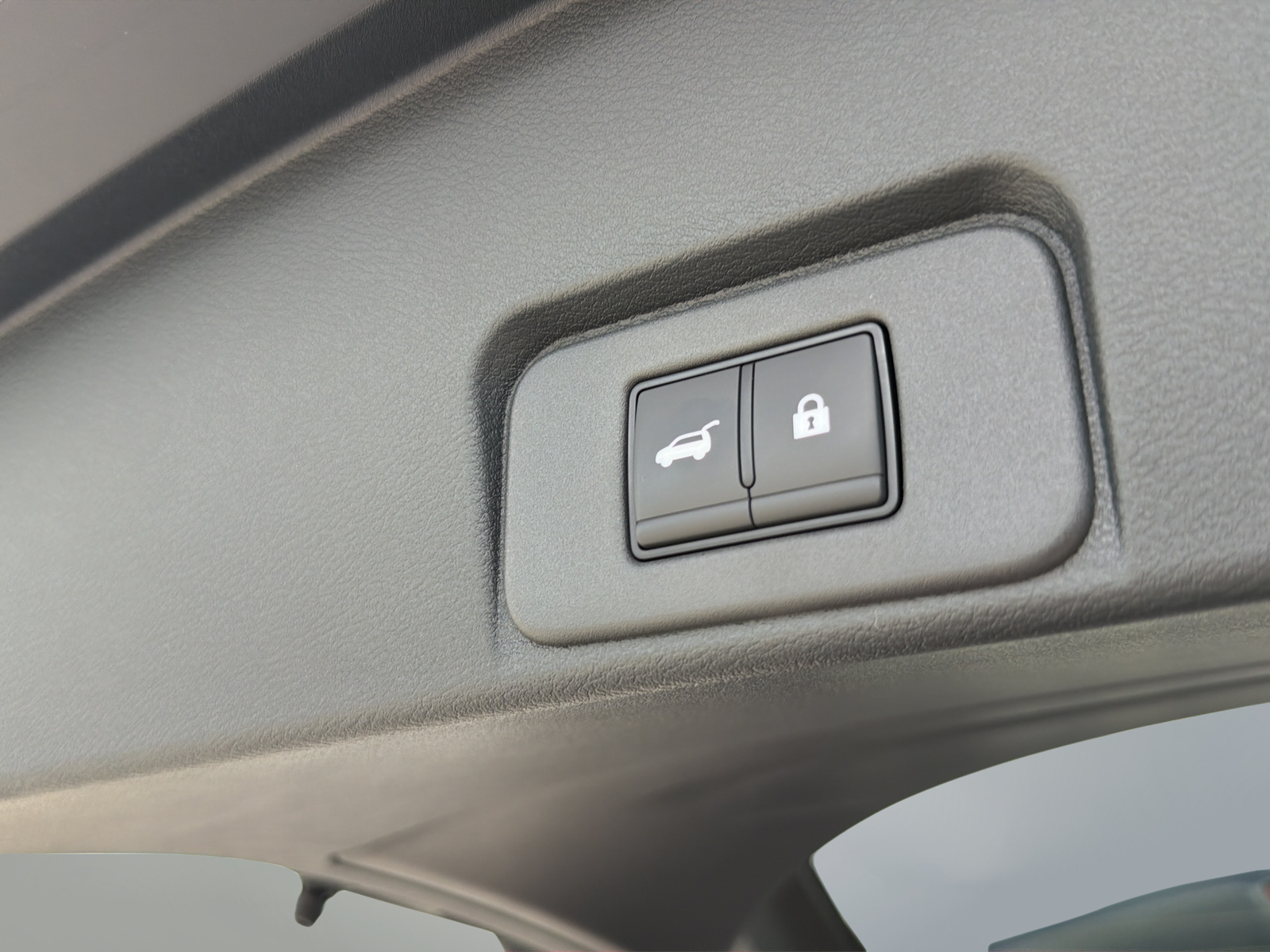 New 2026 Gray Nissan Platinum image 38