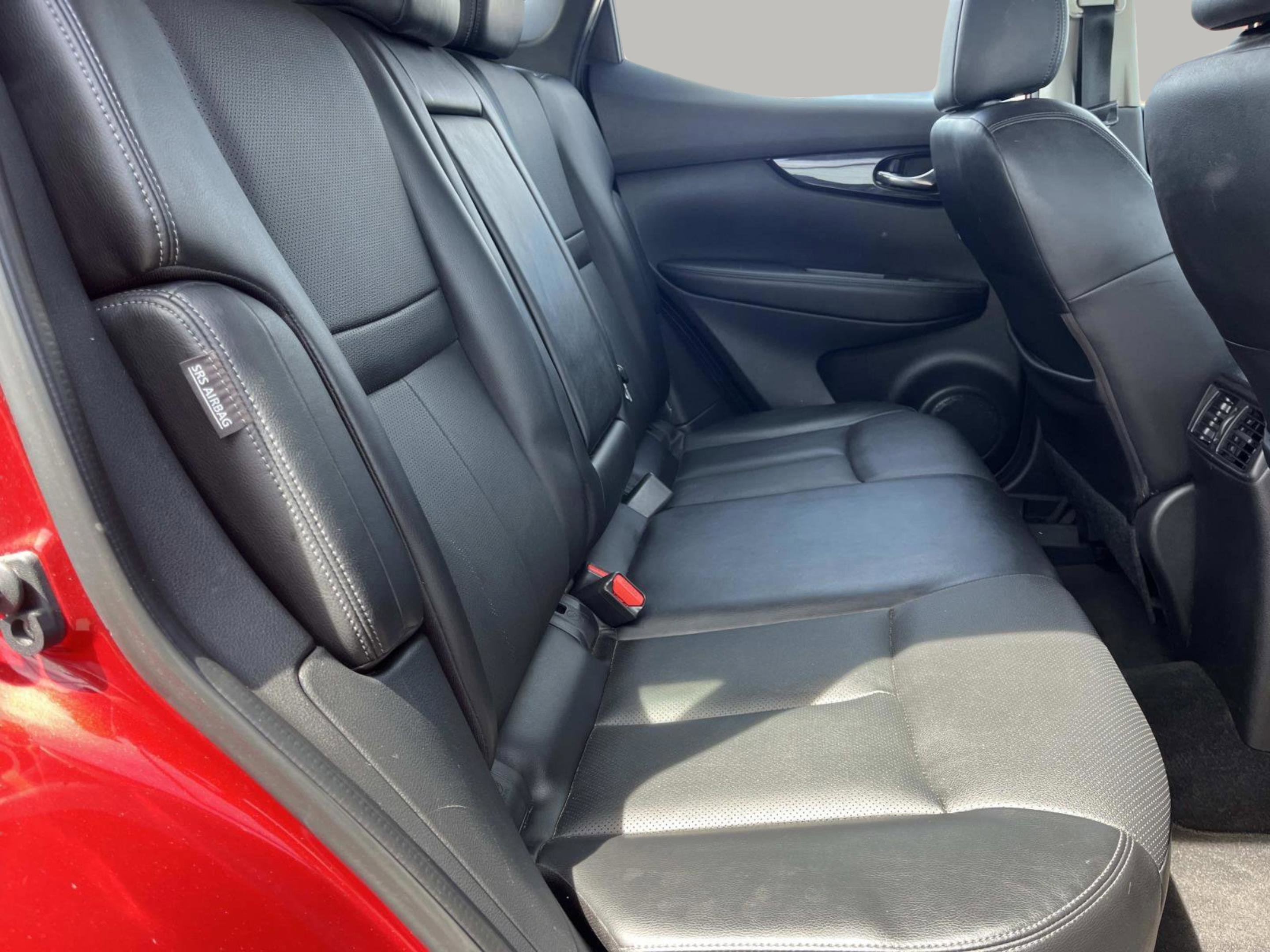 Used 2021 Scarlet Ember Tintcoat Nissan SL image 21