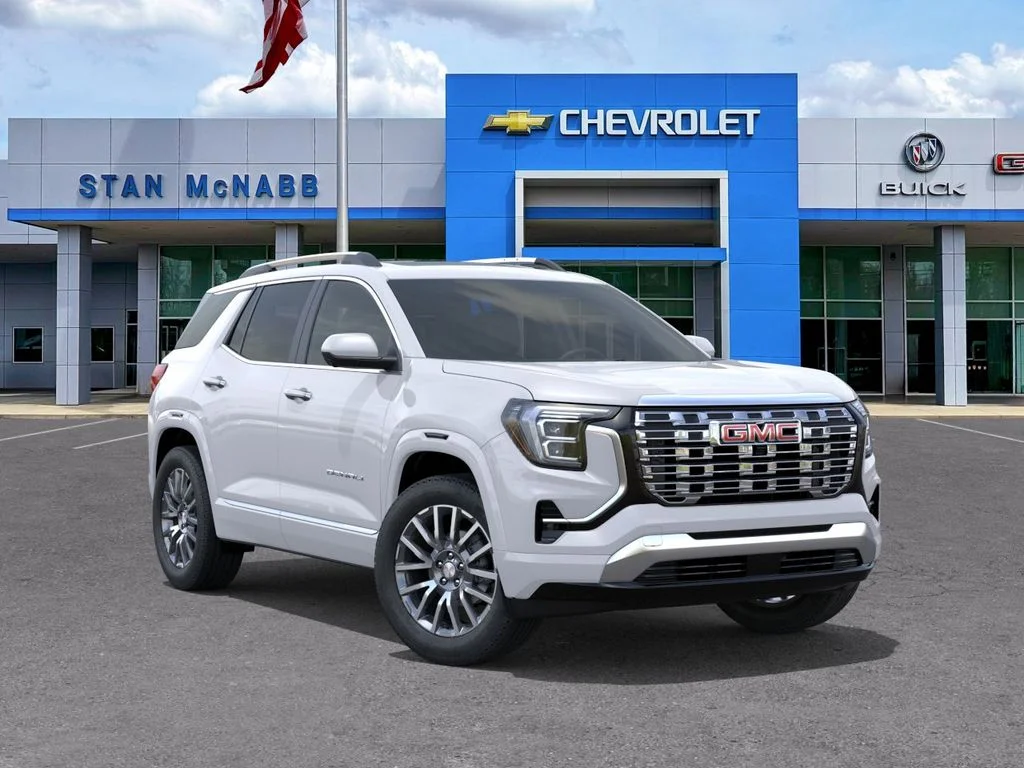 New 2027 Summit White GMC Denali image 7