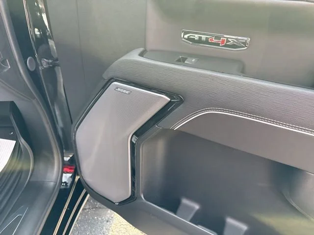 2026 GMC Sierra 1500 AT4X - Photo 18