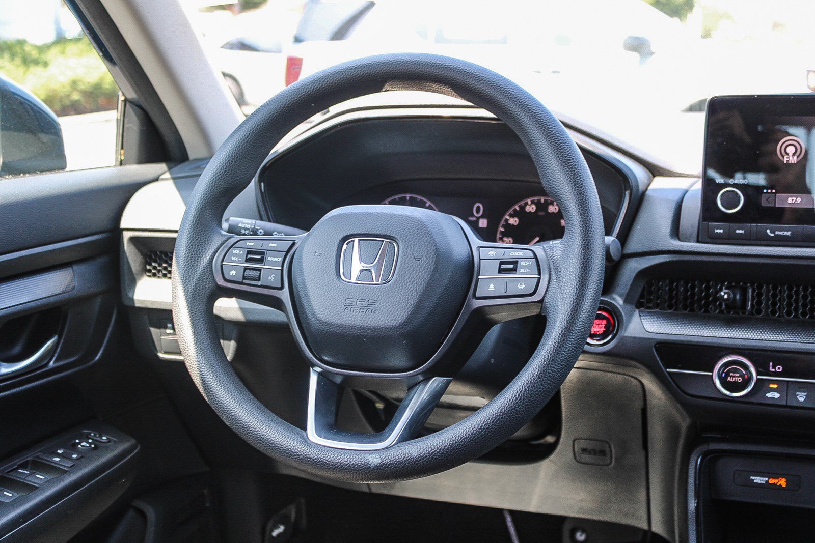 2023 Honda CR-V LX - Photo 16