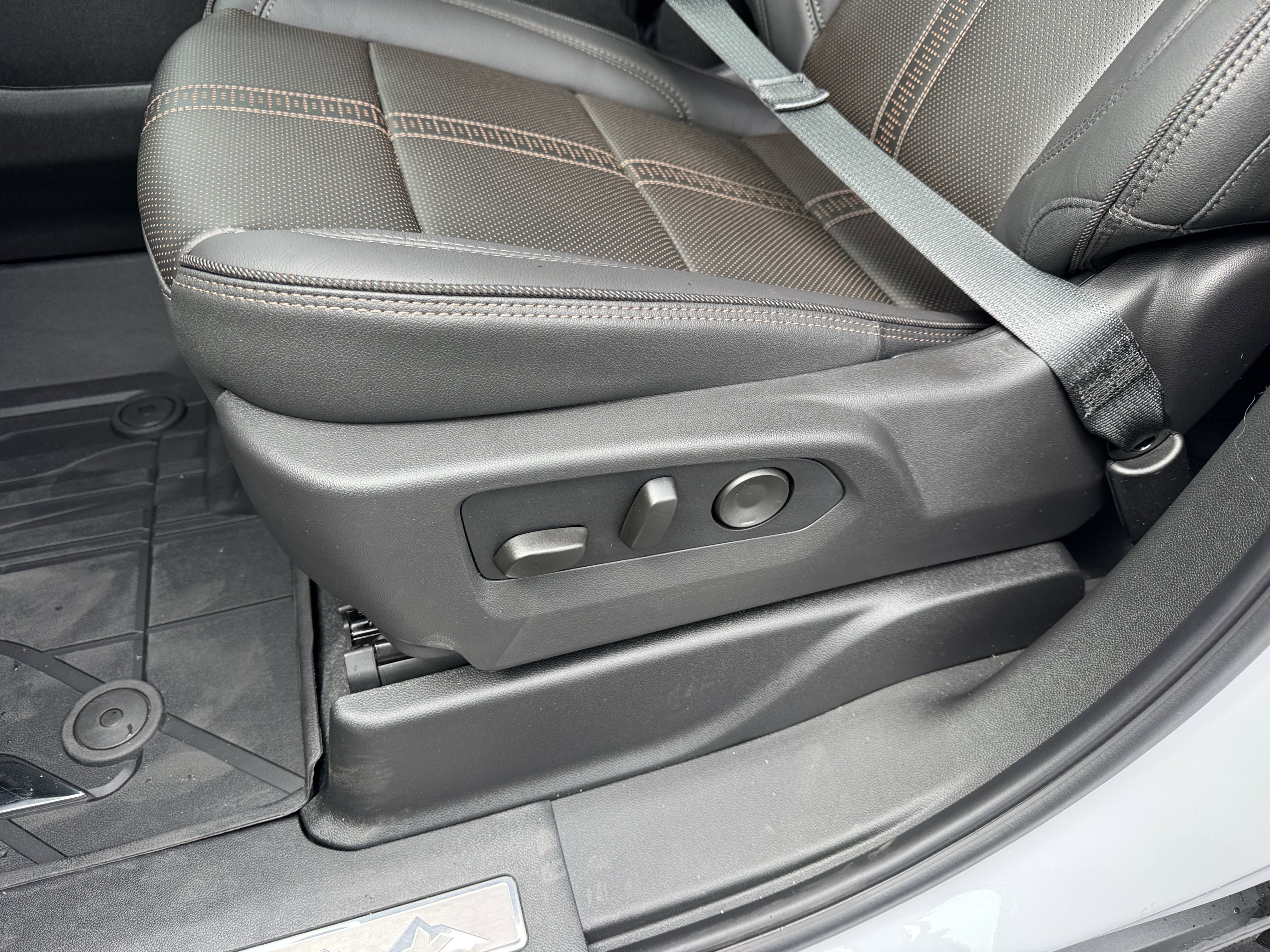 2026 Chevrolet Tahoe High Country - Photo 14