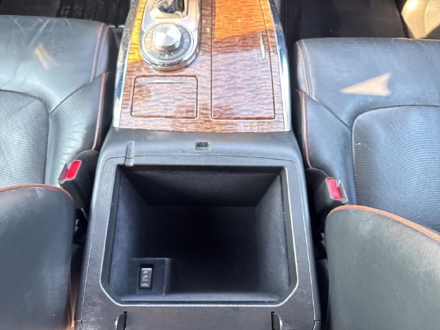 Used 2020 Black Nissan Platinum image 25