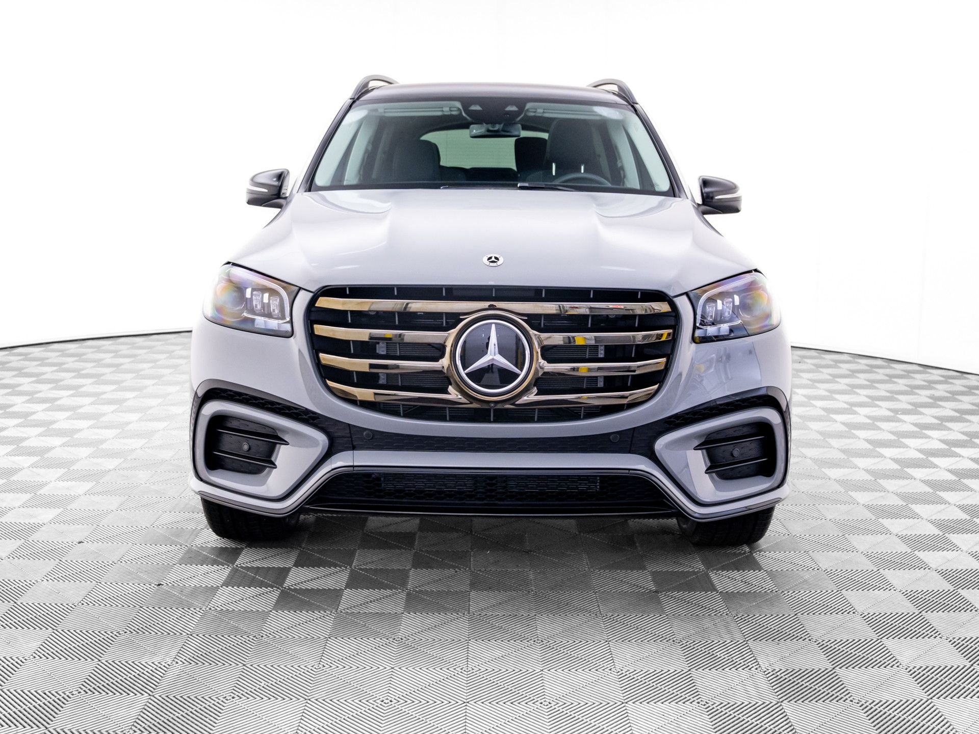 New 2026 MANUFAKTUR Alpine Grey Mercedes-Benz GLS 450 image 9
