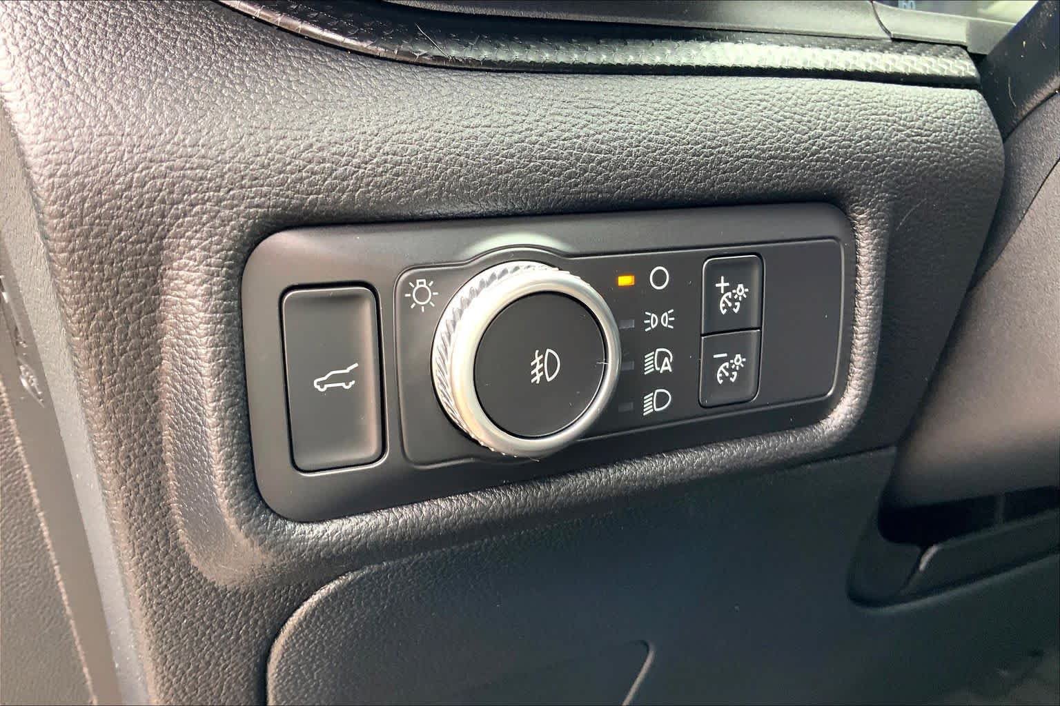 Used 2020 Star White Metallic Tri-Coat Ford ST image 32